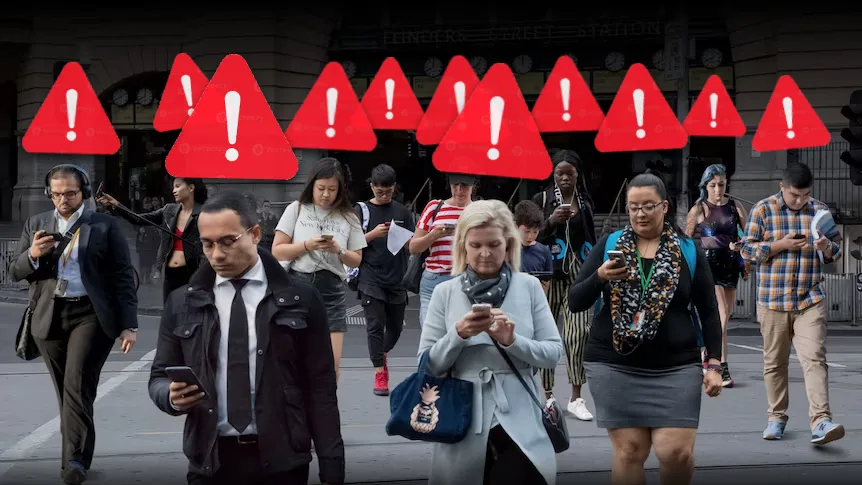 Neighbours seeing a lost pet alert on their phones